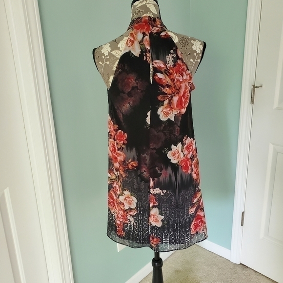 BCBG Ruffle Halter Floral A-line Dress Sz. XS/S - Picture 2 of 7